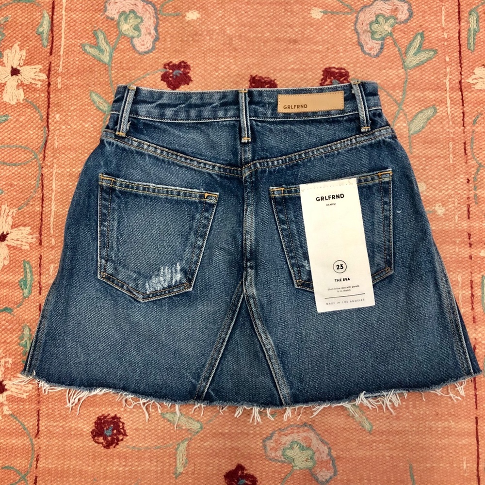 Grlfrnd Eva jean Skirt raw hem distressed